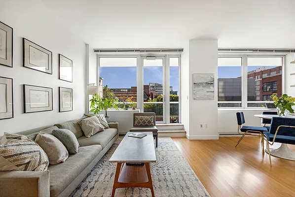 Sold by Compass | media 2