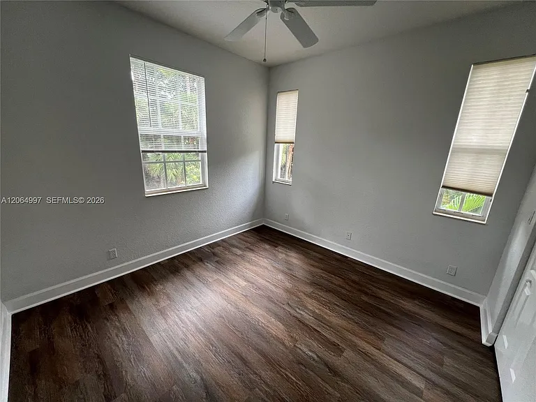 2804 Eagle Rock Cir #801 — Photo 17