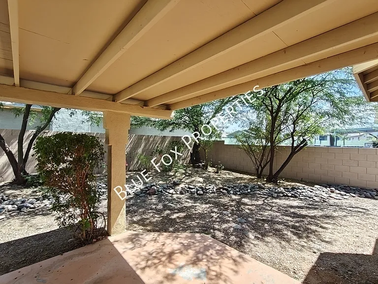 9422 E Cork St — Photo 27