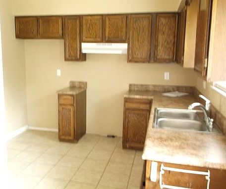 5th image of 4728 Bonita Dr