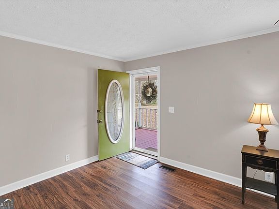 2nd image of 37 Tapley Rd