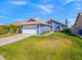 4949 Essex Dr, Palmdale, CA 93552