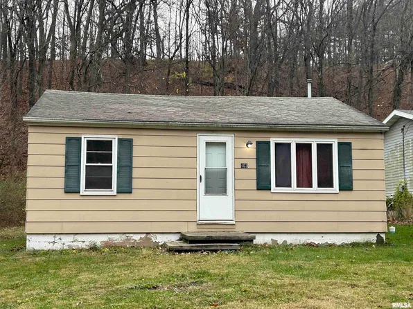403 Fahey Hollow Rd, East Peoria, IL 61611
