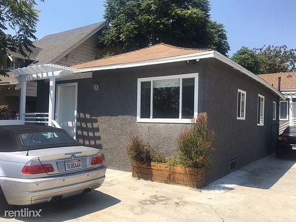 2nd image of 3439 Marmion Way