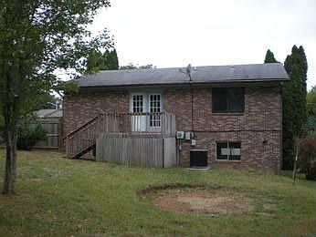 1st image of 1010 Barker Dr