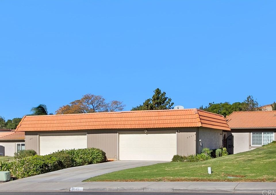1st image of 8045 Lakeside Dr