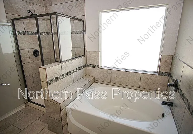 13482 Bradford St — Photo 29