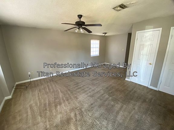 3rd image of 107 Vieux Orleans Cir