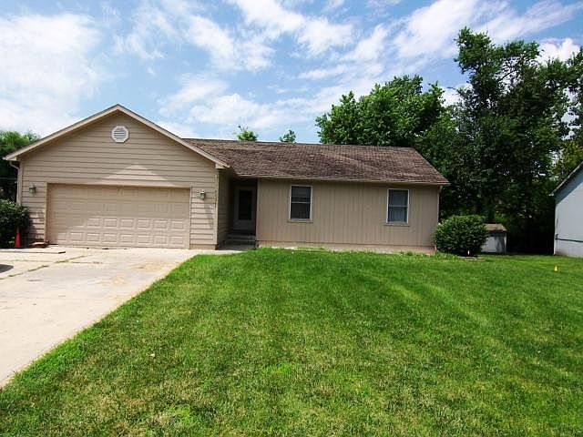 1st image of 15544 Crestwood Dr