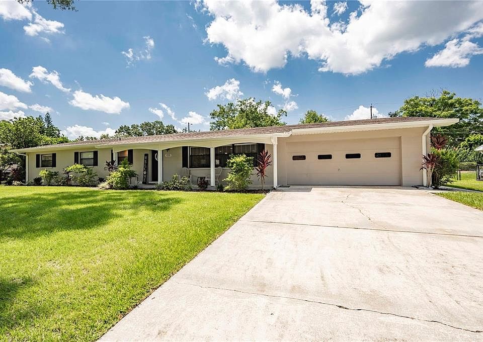 1st image of 1335 ROBINHOOD LANE S