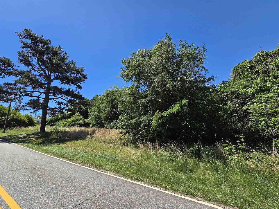 2nd image of 580 Bearden Rd