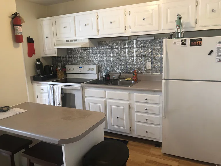 159 E Cloverhurst Ave — Photo 2