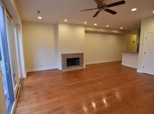 5142 N Clark St #2, Chicago, IL 60640