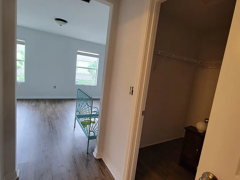 10713 Moonlight Mile Way — Photo 16