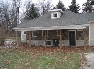 1536 Hilbish Ave, Akron, OH 44312