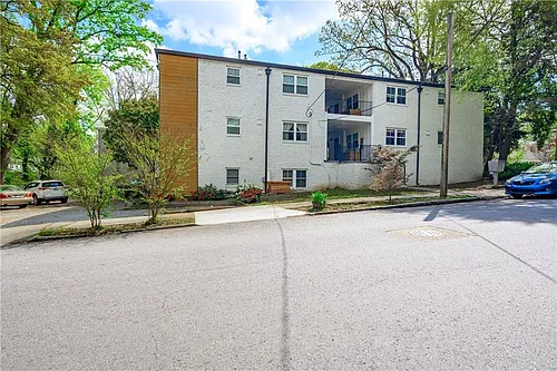 880 Saint Charles Ave NE #5 Photo 1