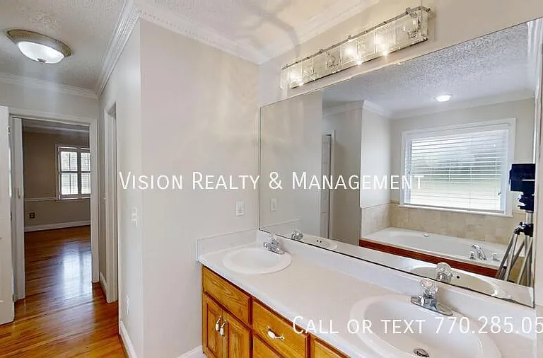 28 Summerwind Dr — Photo 42