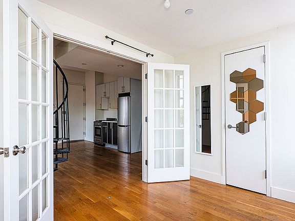 3rd image of 41 Malcolm X Blvd #Penthouse F