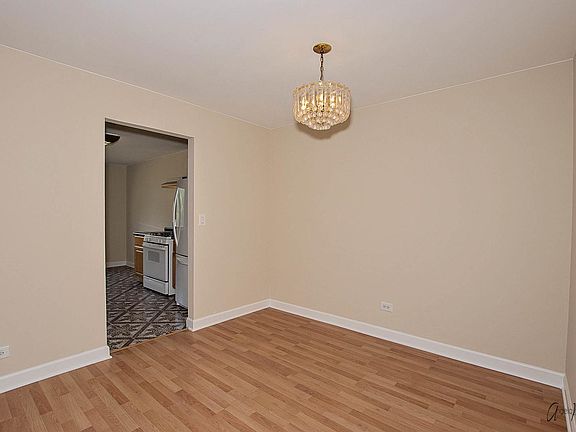 4th image of 5247 Rockpointe Ct #5247