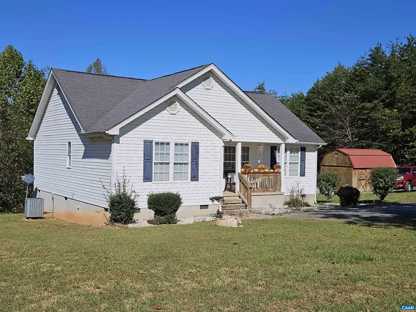 1305 Spencer Rd, Dillwyn, VA 23936