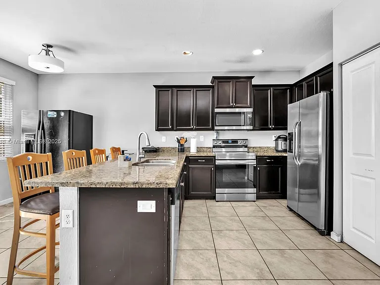 2190 SE 2nd St #2190 — Photo 1