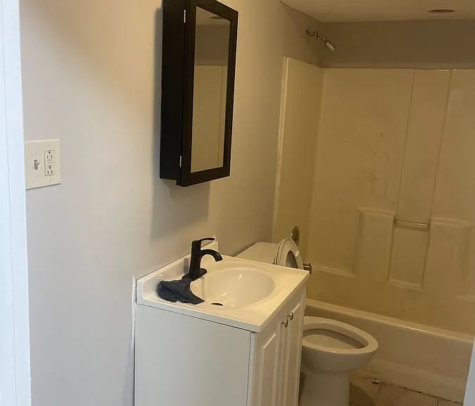 4034 S Prairie Ave #2-S — Photo 1