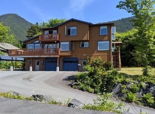105 Cascade Creek Rd, Sitka, AK 99835