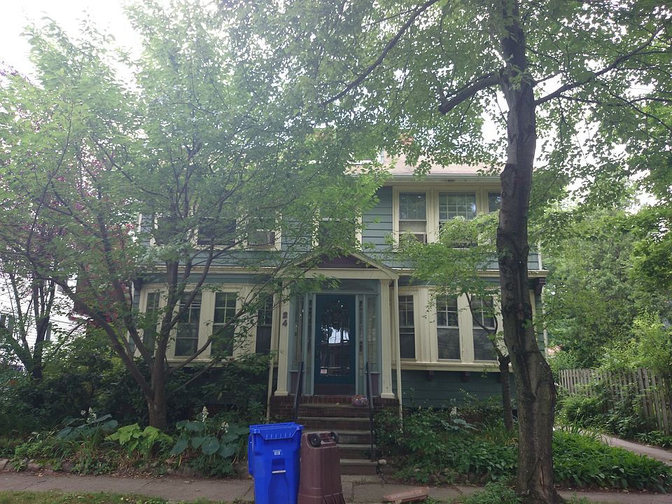 2nd image of 24 Adams St