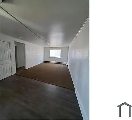 77 Harvey Pl
