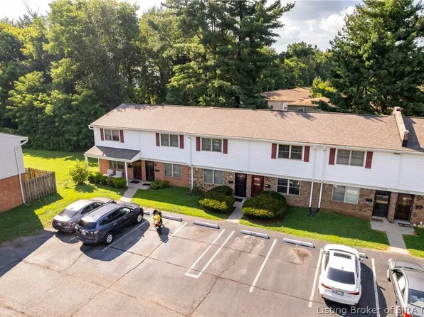 3157 Wooded Way, Jeffersonville, IN 47130