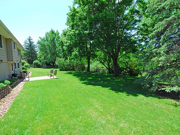 Private back yard with patio