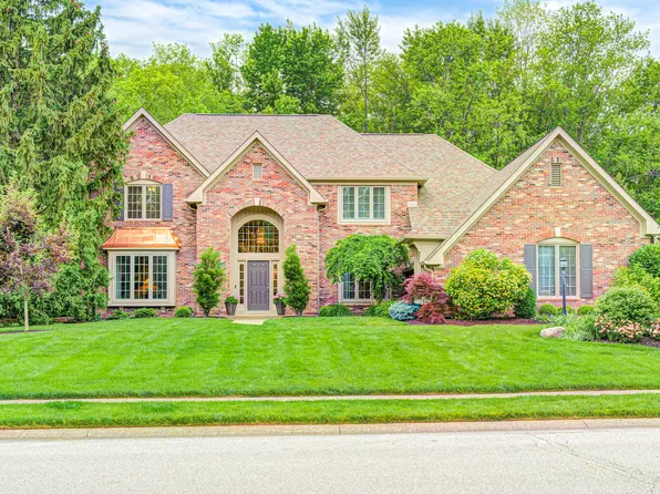 5404 Cayman Dr, Carmel, IN 46033