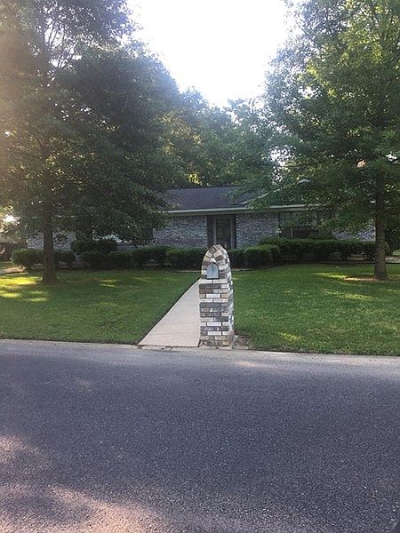 1st image of 1515 Plum St