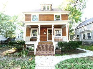 2006 Darrow Ave, Evanston, IL 60201