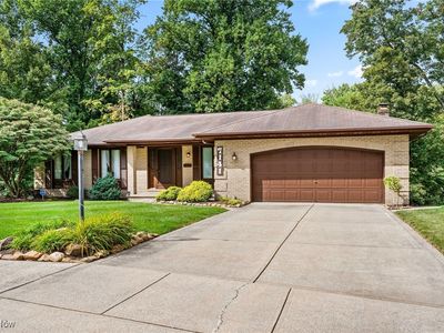 7141 Anthony Ln, Parma Heights, OH, 44130