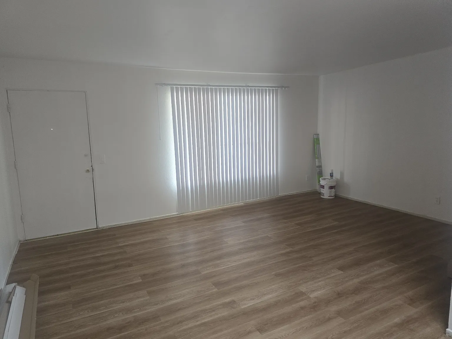 5280 Colodny Dr — Photo 1