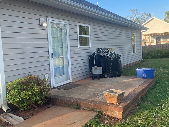 4th image of 420 Oconner Ct