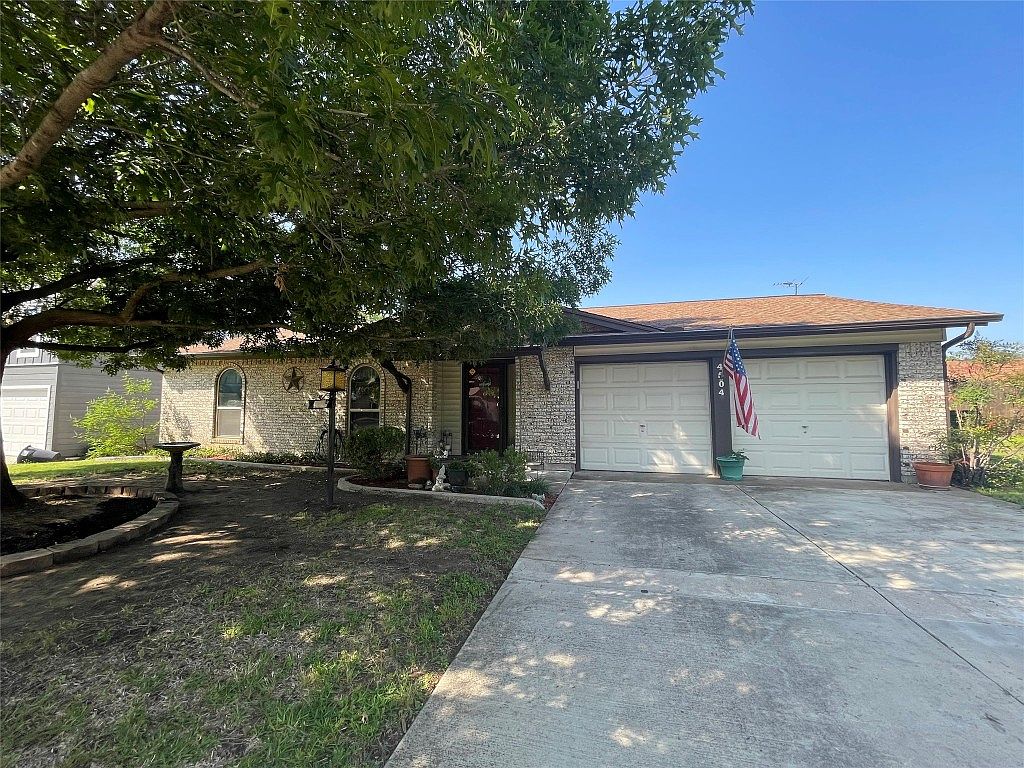 4504 Easy St, Haltom City, TX 76117 Zillow