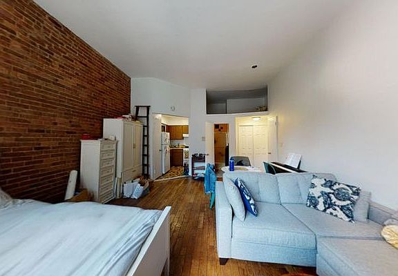 3rd image of 46 W 85th St APT 2C