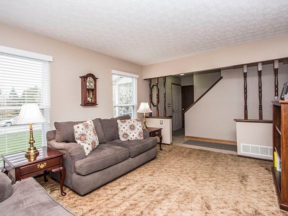 5th image of 627 Forestwood Dr