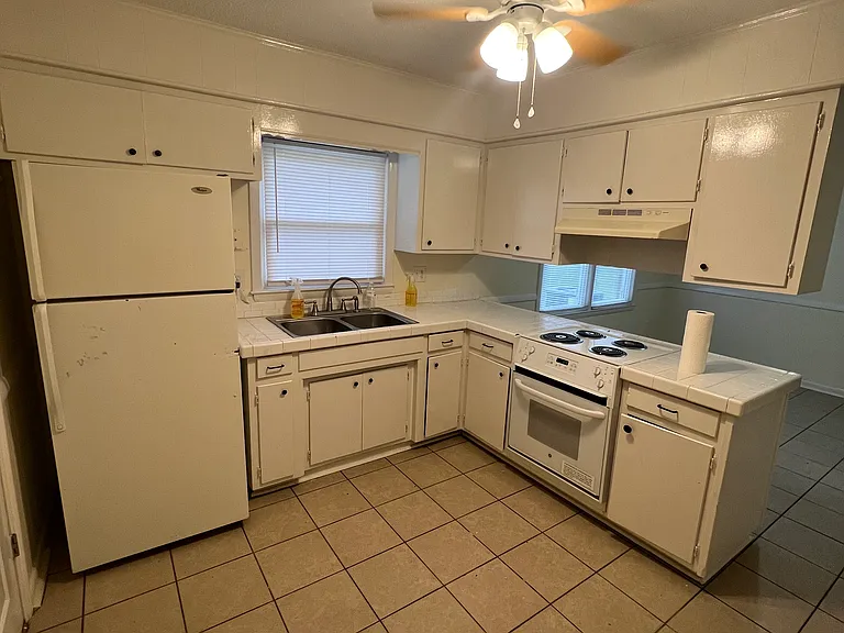 918 Spring Branch Rd — Photo 6