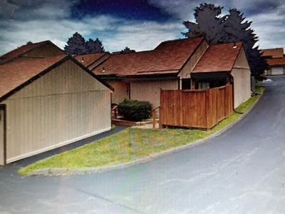 701 Huntington Ct, East Greenbush, NY, 12061
