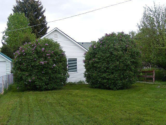 1st image of 450 N 11th St