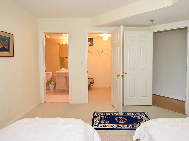 5450 Whitley Park Ter #212 — Photo 17