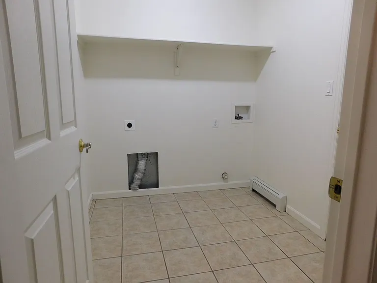 3016 Oakwood Dr — Photo 8