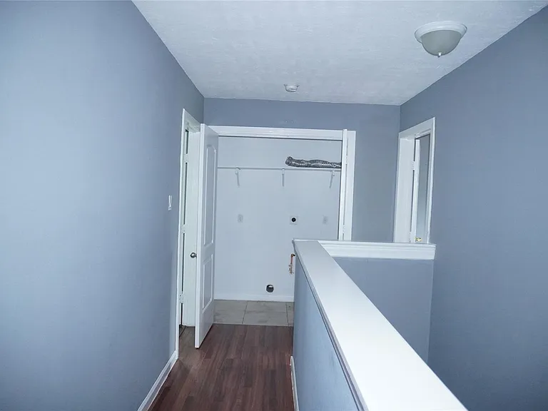 3352 Jan Ct — Photo 18