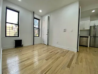Rented by Lang Realty LLC