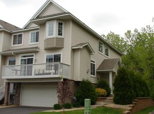 2320 Lower Afton Rd E UNIT 411, Maplewood, MN 55119