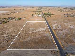 6935 Redwood St, Silver Springs, NV 89429