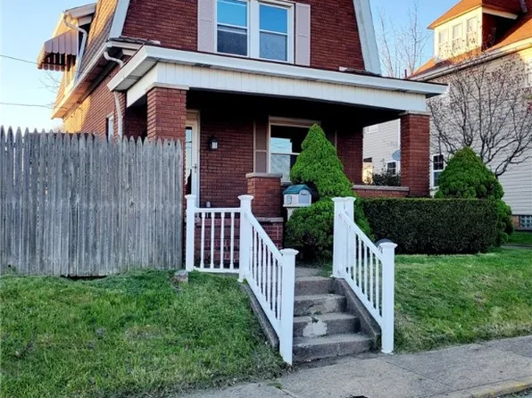 252 Deer Ln, Rochester, PA 15074